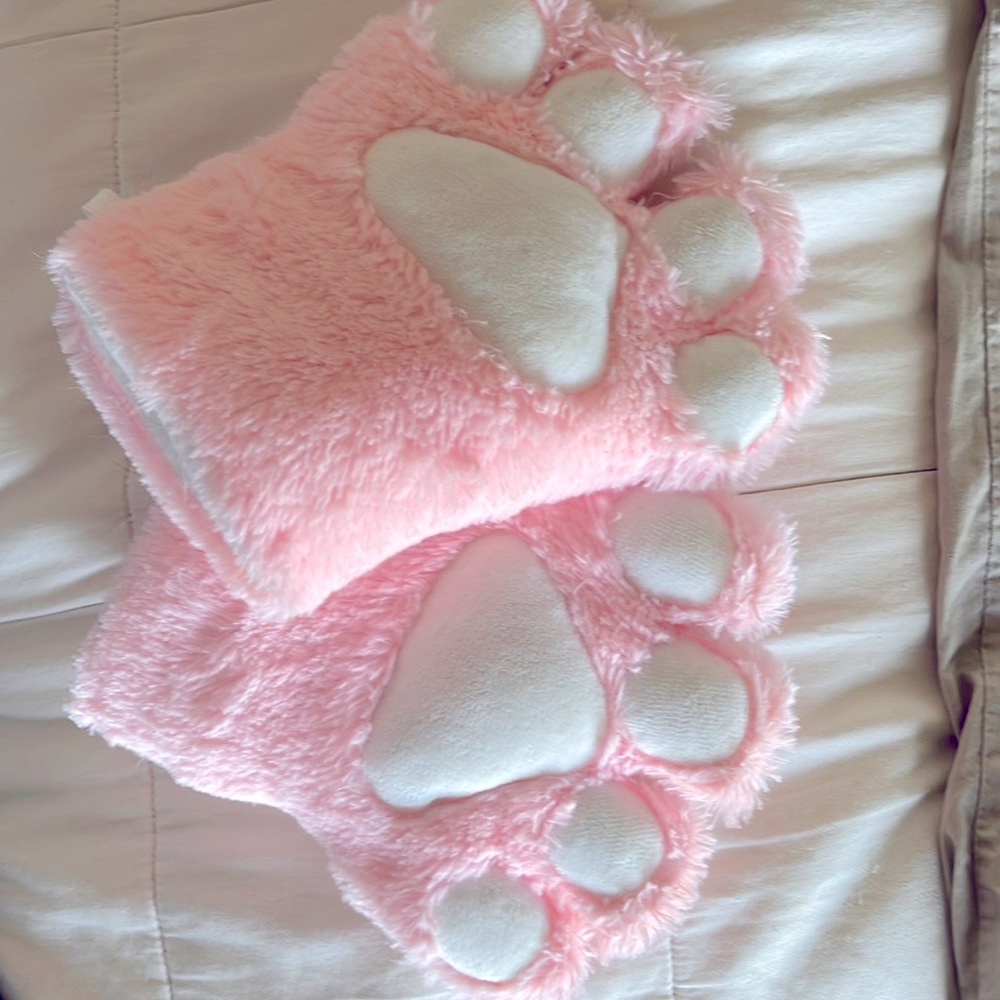 Pink Paws!
